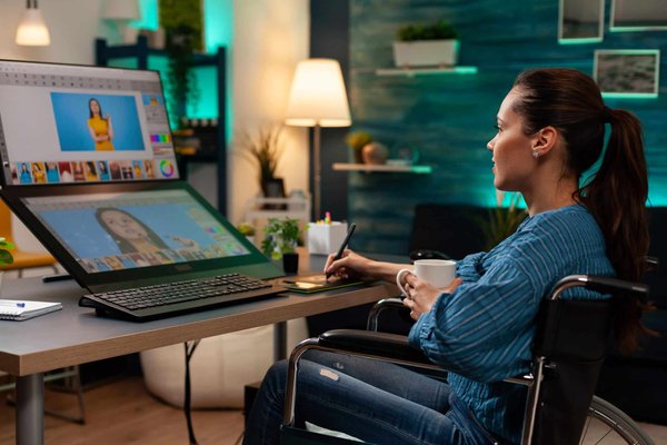 Comment devenir un expert en création de parfums naturels et personnalisés ?